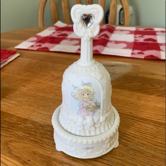 SOLD - precious moments ‘96 April bell trinket box